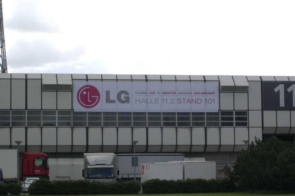 Banner Facade Hall 11.2 Banner Facade Hall 11.2