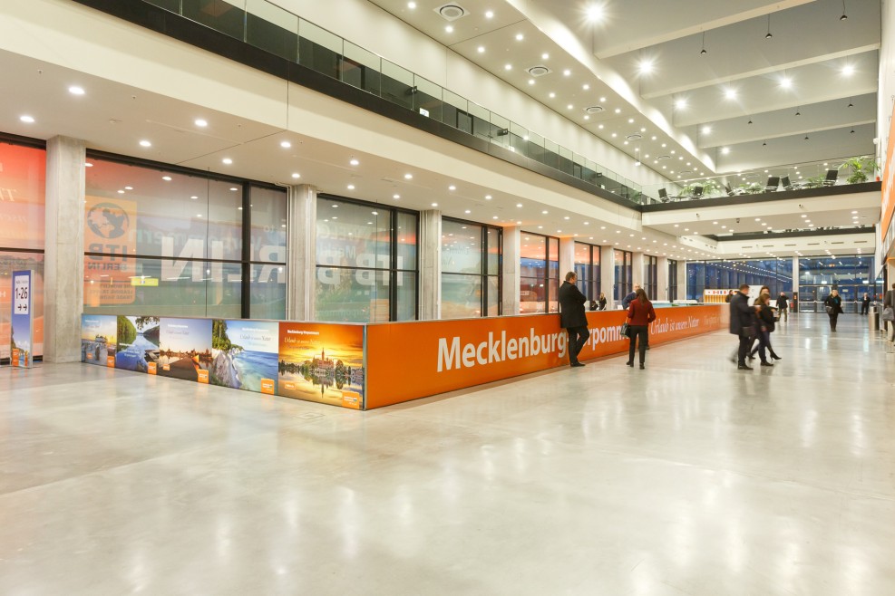 Gallery Brandings Entrance Lobby CityCube Berlin, 2-sided Gallery Brandings Entrance Lobby CityCube Berlin, 2-sided